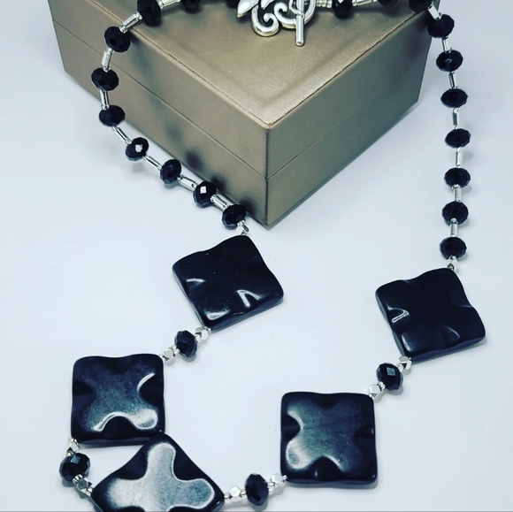 Black agate necklace - Picture 2 of 3